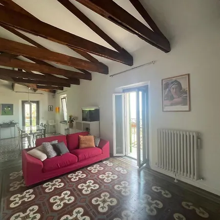 Apartment Casa Glab In The Heart Of Perugia